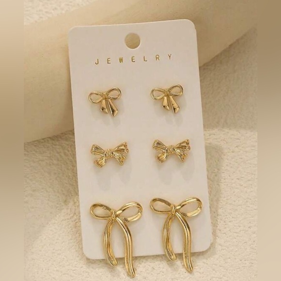 ✨Gold Bow Earrings Set - Picture 2 of 7